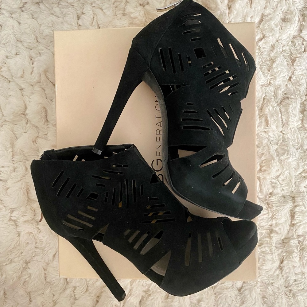 BCBGeneration Black Heels